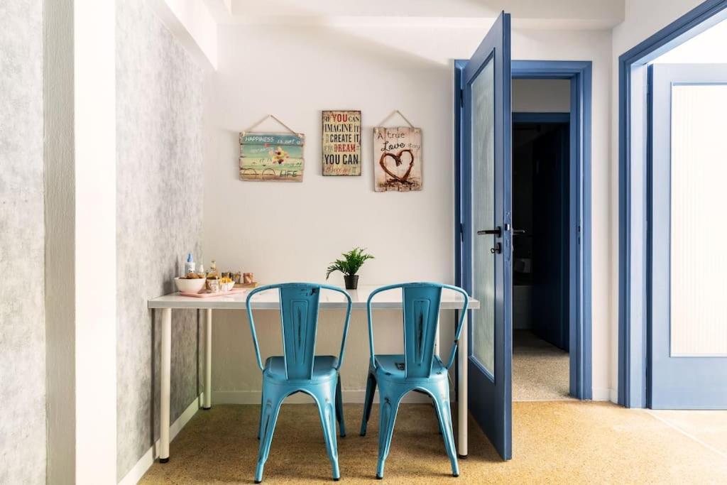 Downtown Apt With Garden In Plaka Apartamento Atenas Exterior foto